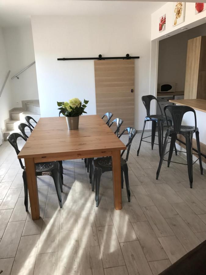 Les Maisons Du Paty Arles Bagian luar foto